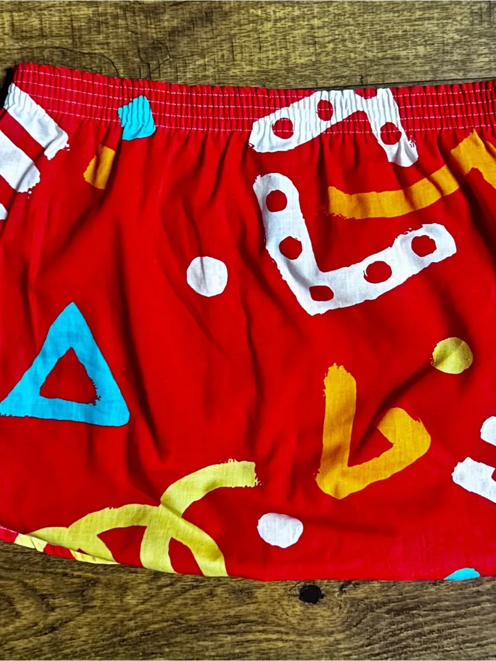 Mervyn’s ~ Men’s Large ~ Red W/ Multi-Colors Abstract ~ Retro ~ Boxer Shorts